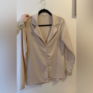 BEIGE BLOUSE SMALL